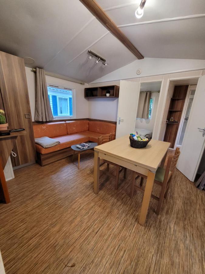 Camping Le Brochet Péronne Εξωτερικό φωτογραφία
